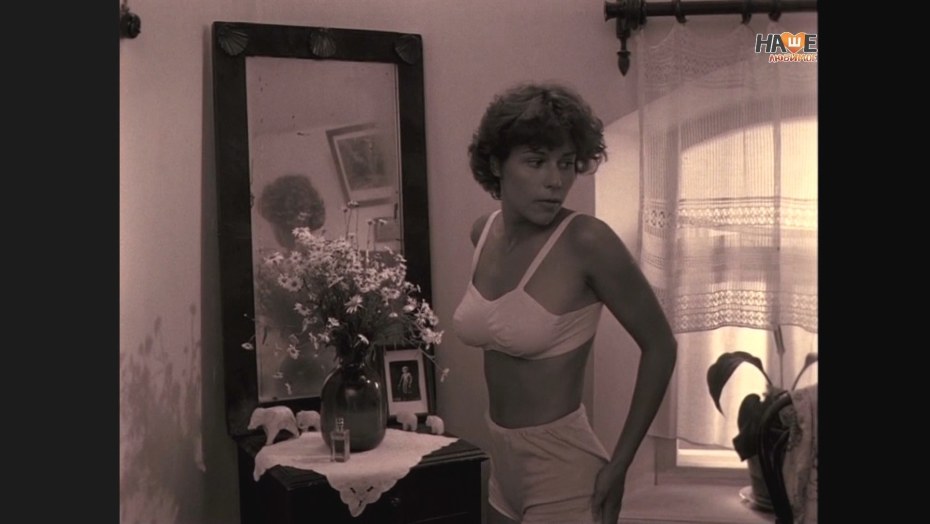 Лора Линни эротические сцены