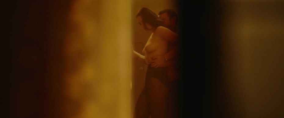 Тесс Хобрич откровенно