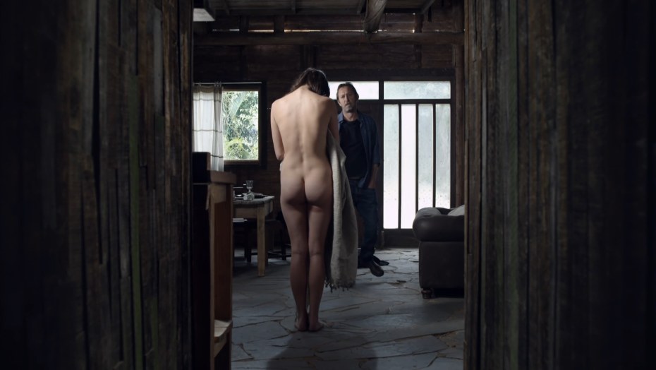 Голая Тесс Хобрич голая