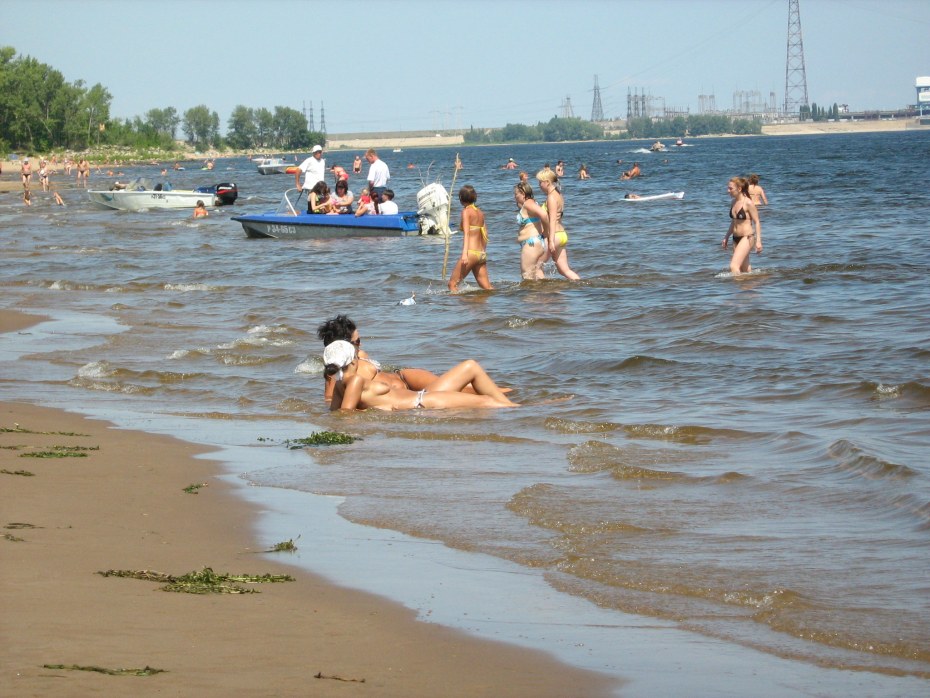 Нудиские пляжи на Волге