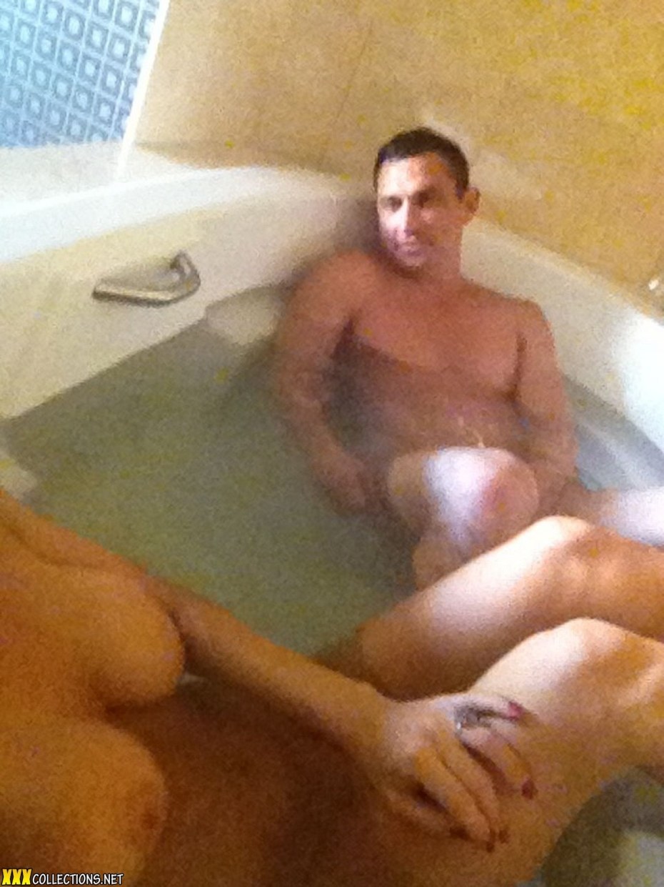 Эротические селфи знаменитостей