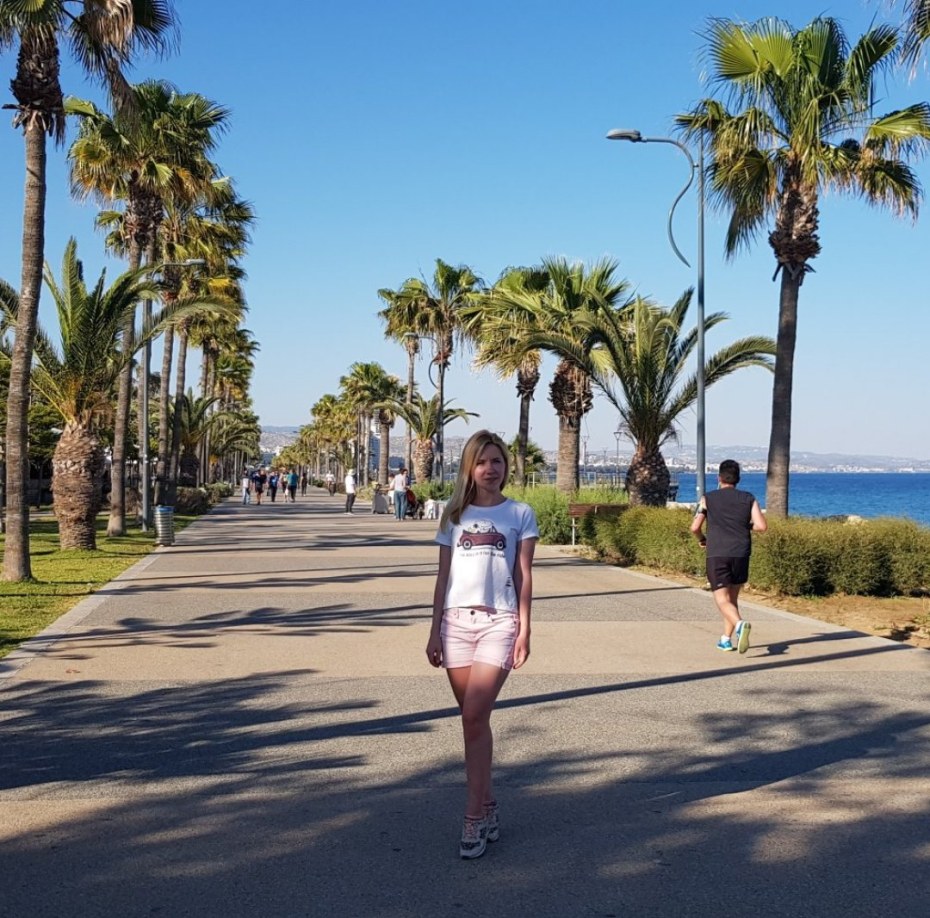 Ирина Блохина в купальнике