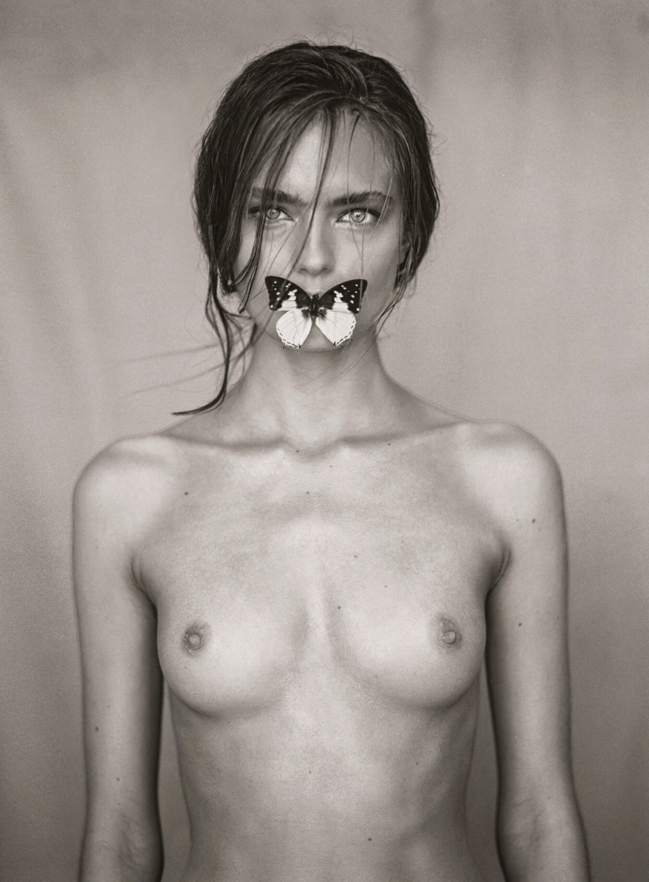 Голая Мила из сериала зема хуй