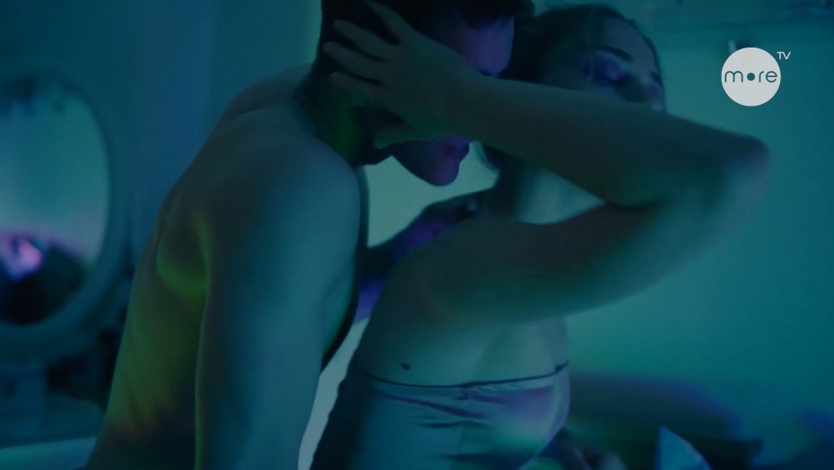 Мила Ершова ню