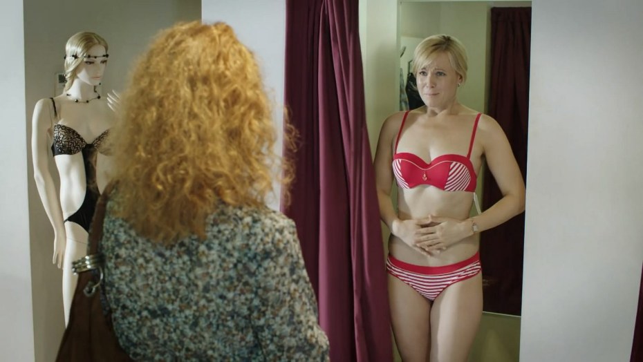 Мария Куликова в купальнике Парфюмерша