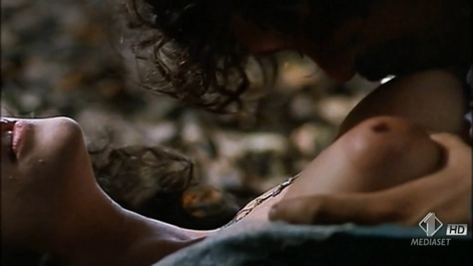 Порнозвезда Моника Белуччи