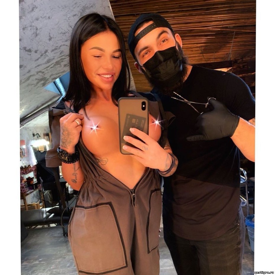 Резидент эвил фут фетиш