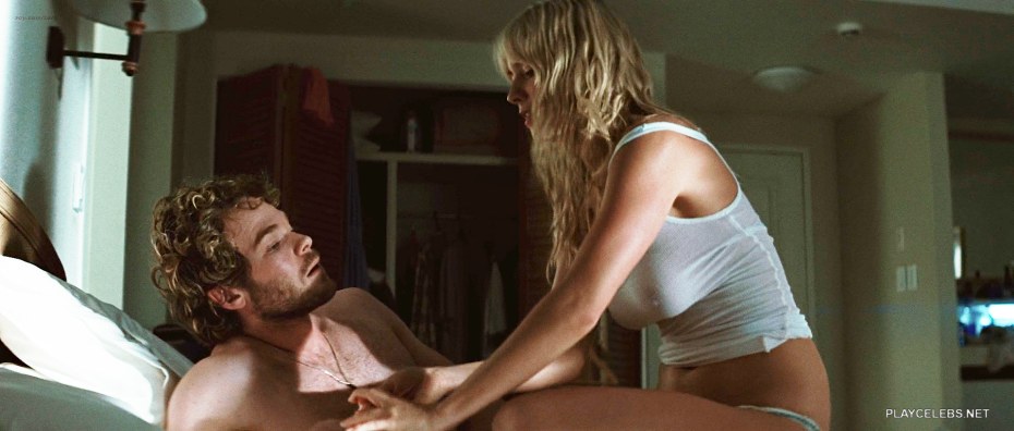 Лора Кайюэтт ню