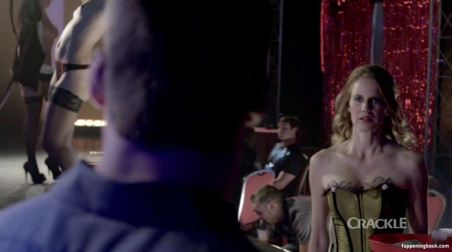 Лаура Малмиваара голая