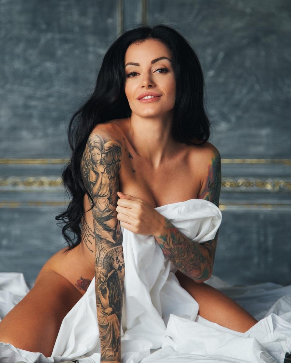 Andjela Vestica голые фото из onlyfans