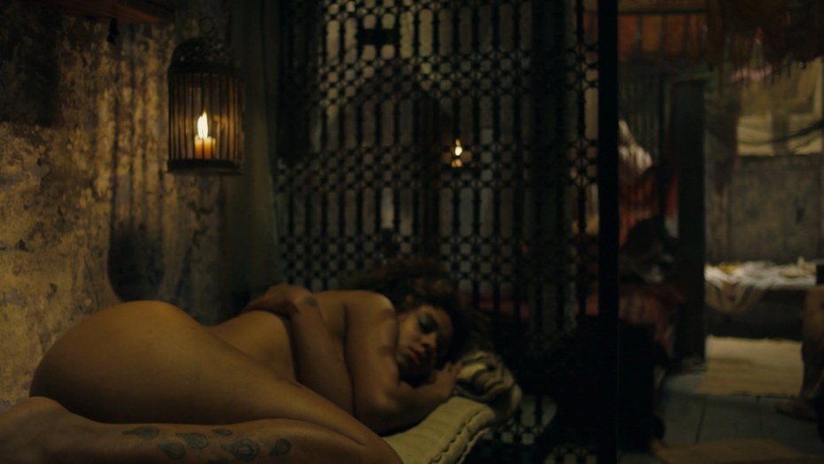 Оливия ДЕДЖОНГ горячие