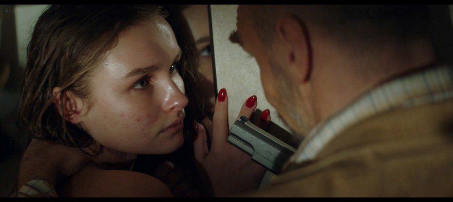 Порномодель Оливия Nikel