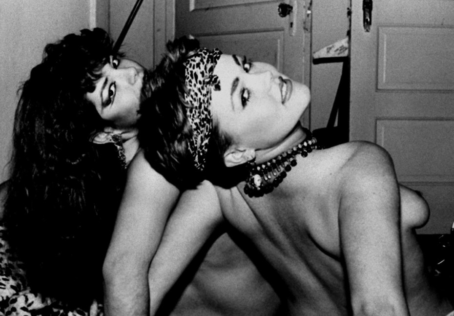 Фото голая Белинда ака анал