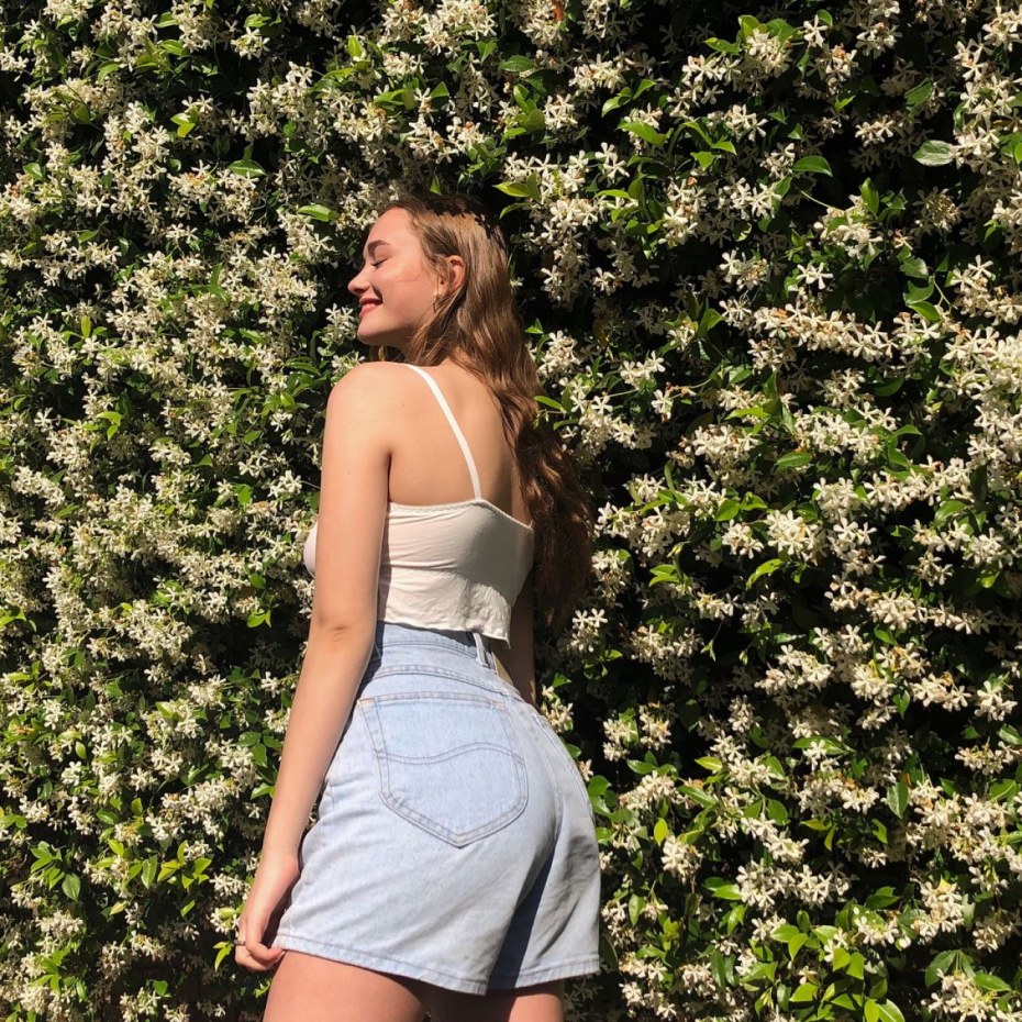 Джонни Секвойя