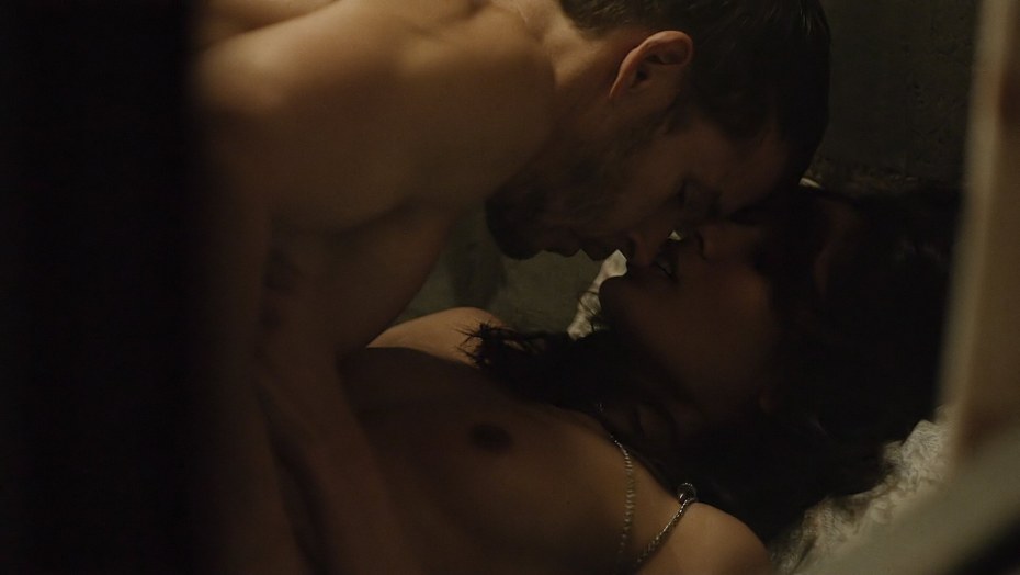 Фрида Пинто Freida Pinto голая