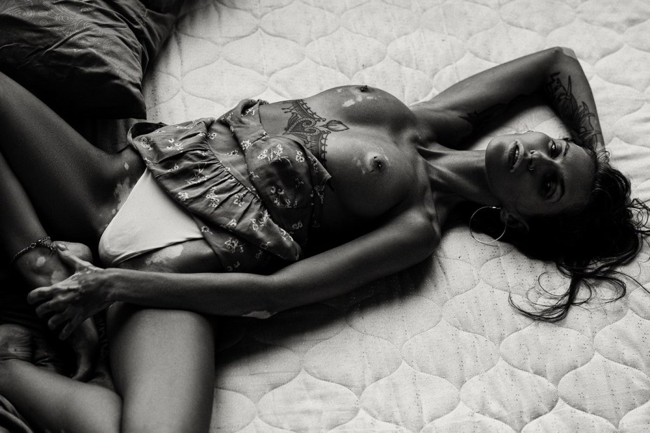 Наташа Артемьева голая