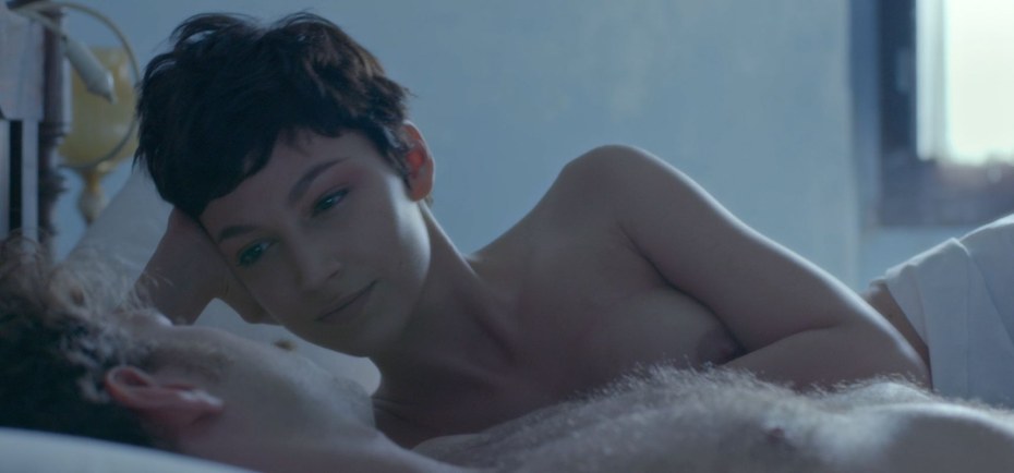 Урсула Корберо Дельгадо голая