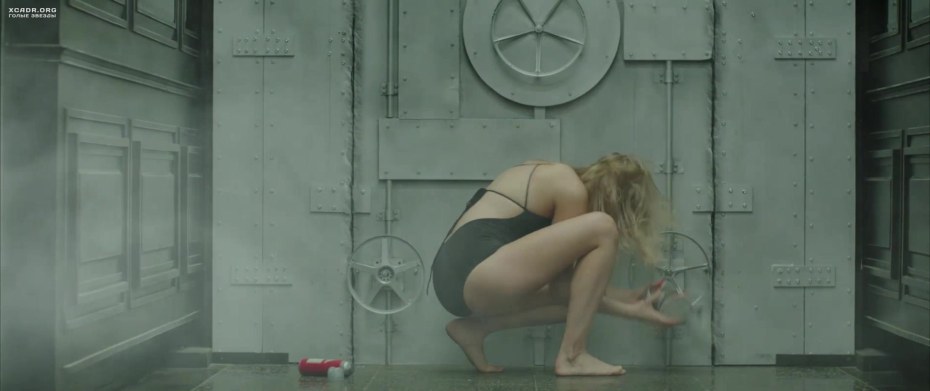 Александра Бортич nude в фильме