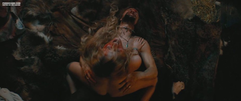 Александра Бортич голая вагина