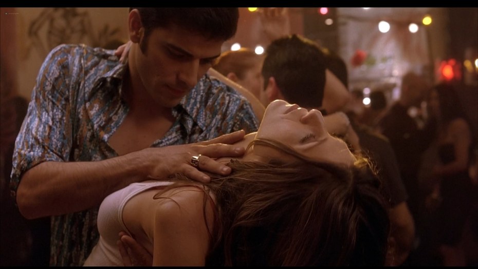 Полли Парсонс в чулках