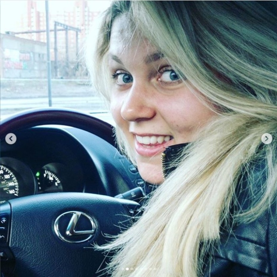 Ксения Резникова голая