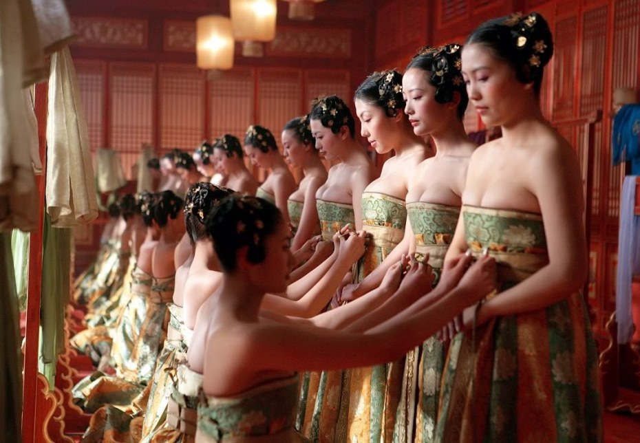 Хентай гарем большие сиськи