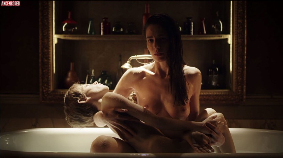 Полина Кутепова актриса ню