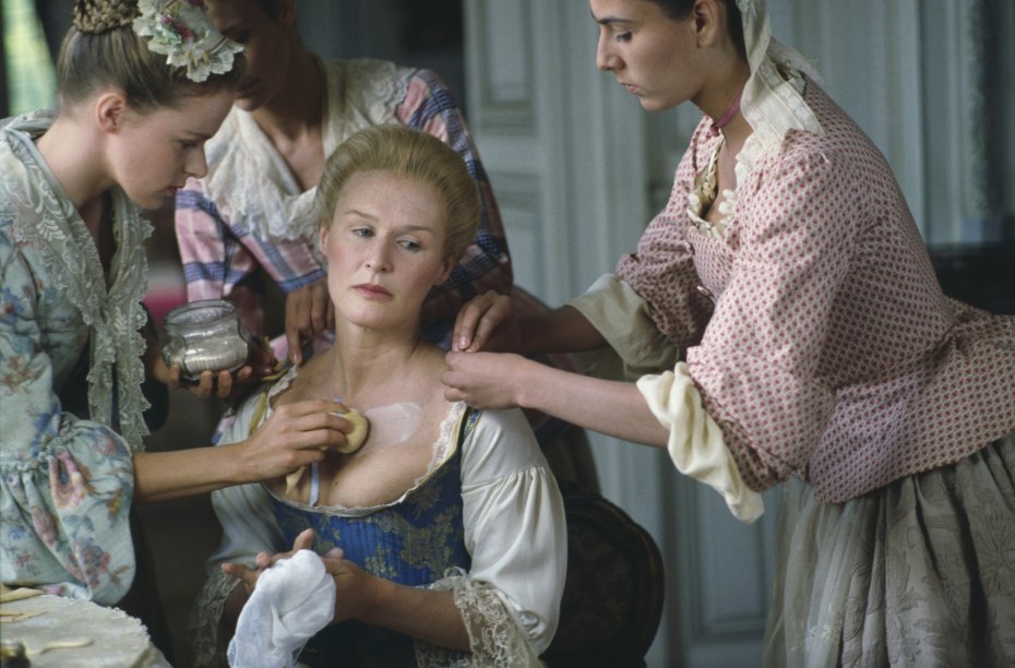 Опасные связи фильм 1993