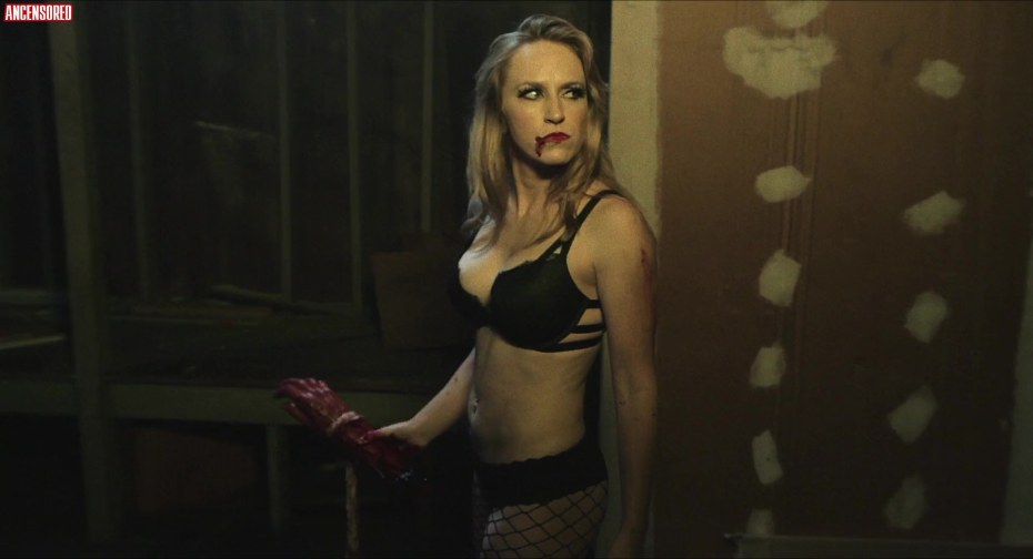 Кади Стрикленд голая в фильмах