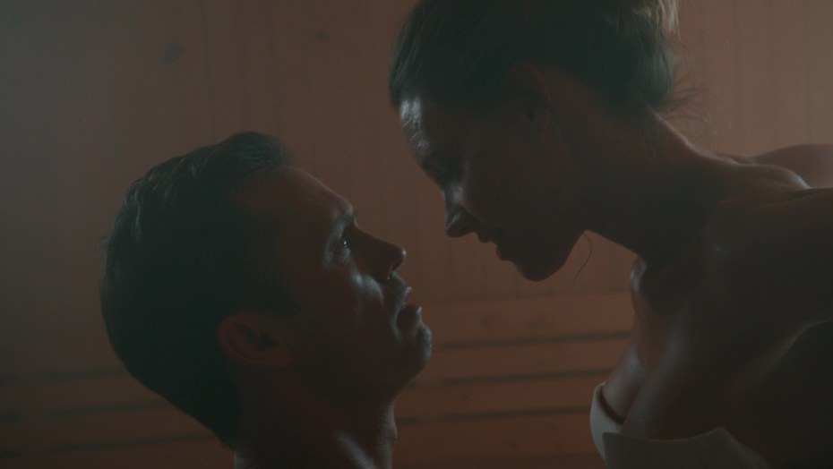 Сара Мишель Геллар анал