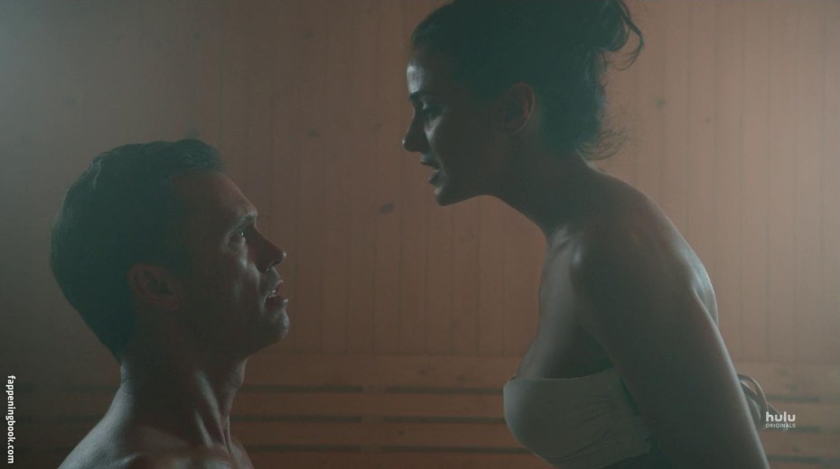 Кади Стрикленд голая в фильмах