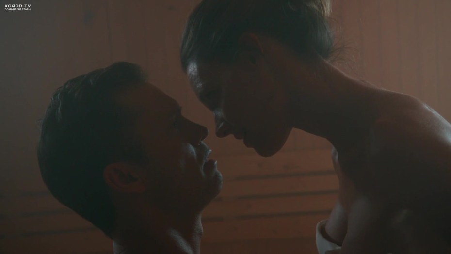 Кади Стрикленд голая в фильмах