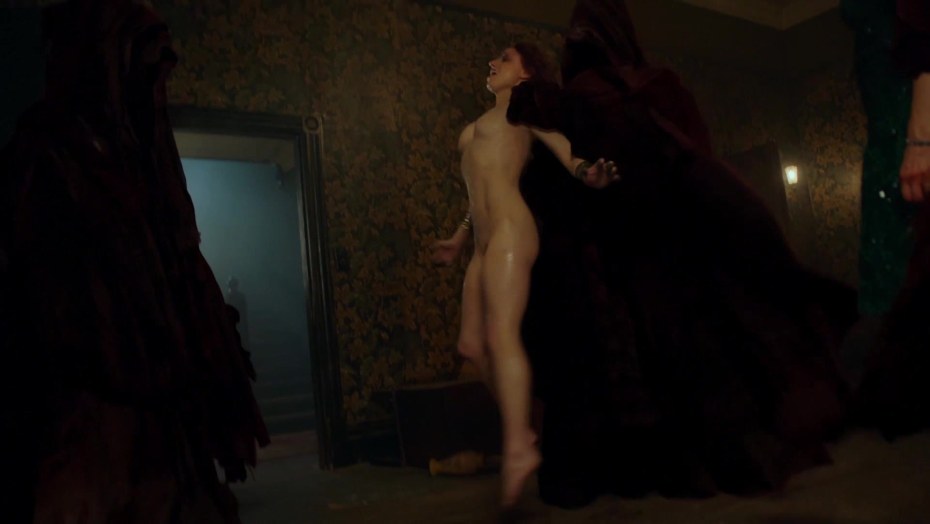 Кади Стрикленд голая в фильмах