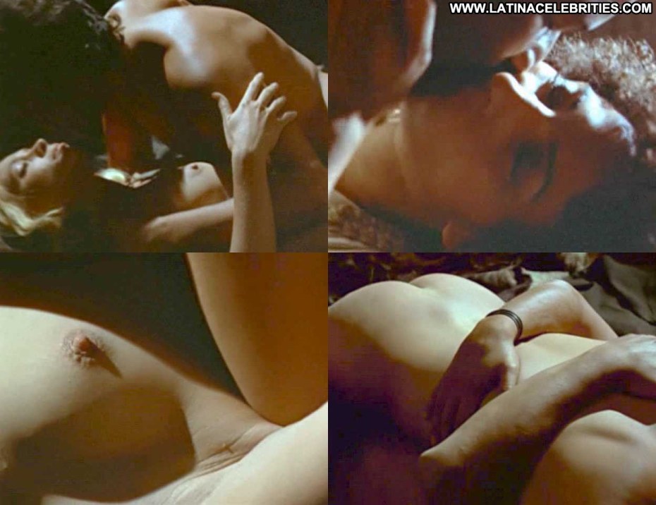 Актриса Кристен Уиг ню