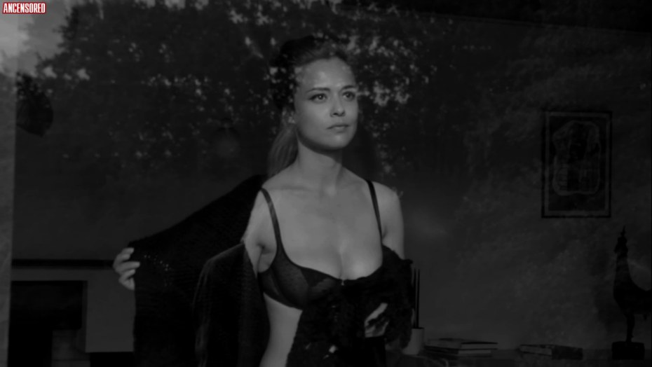 Актриса Валерия Ходос голая