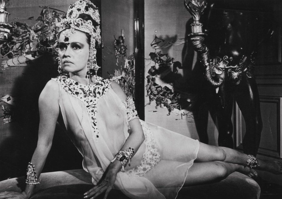 Танец живота мата Хари