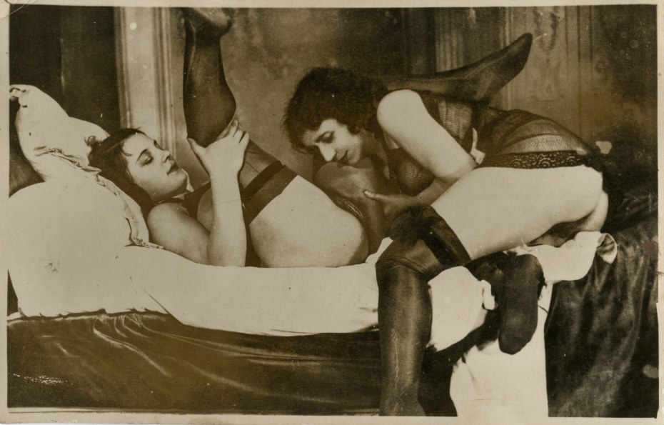 Урсула Карнат волосатая