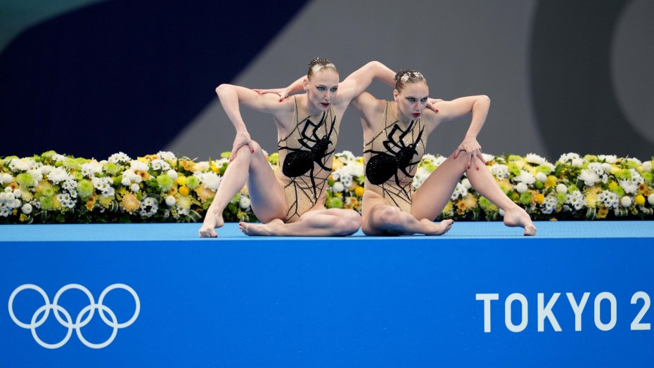 21 Кратная чемпионка по синхронному плаванию