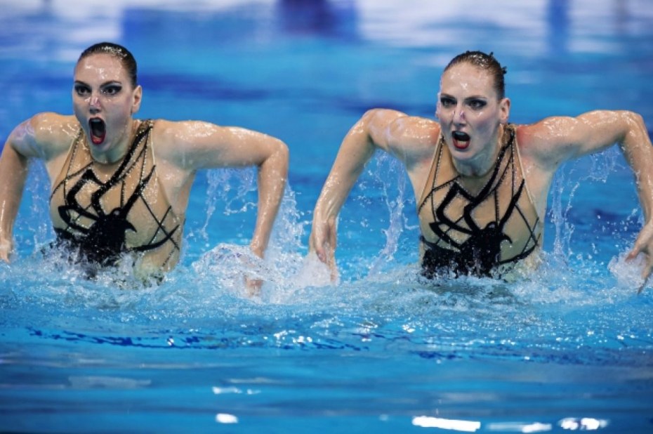 Синхронное плавание ню