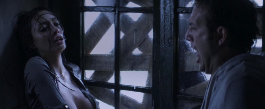 Getting a taste of Xianna Hill's Round Brown booty