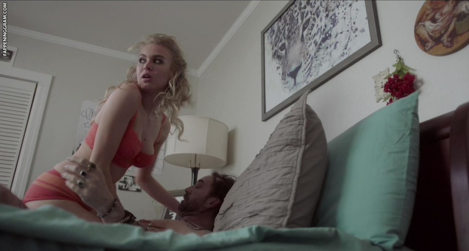 Пенелопа Митчелл фото ню