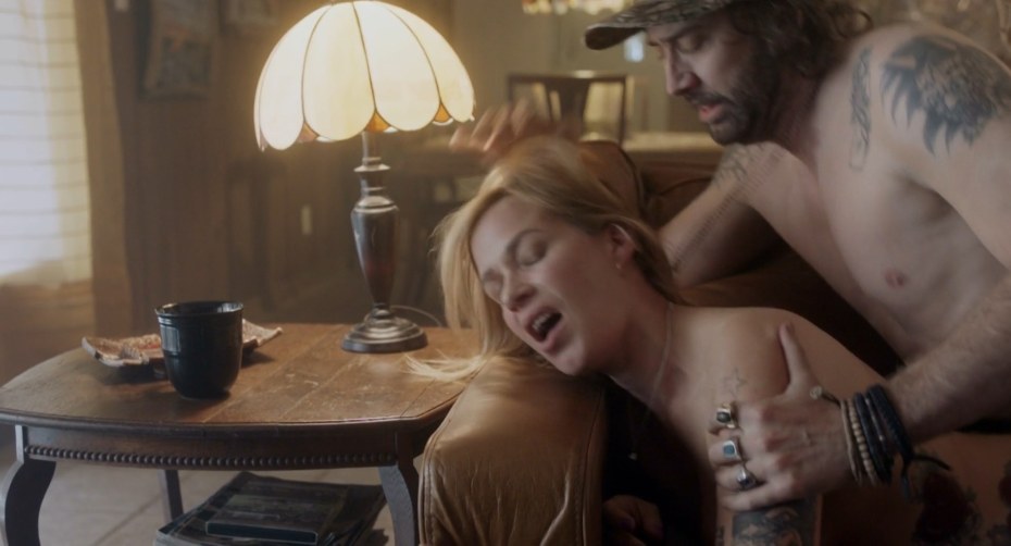 Пенелопа Митчелл голая 18 +