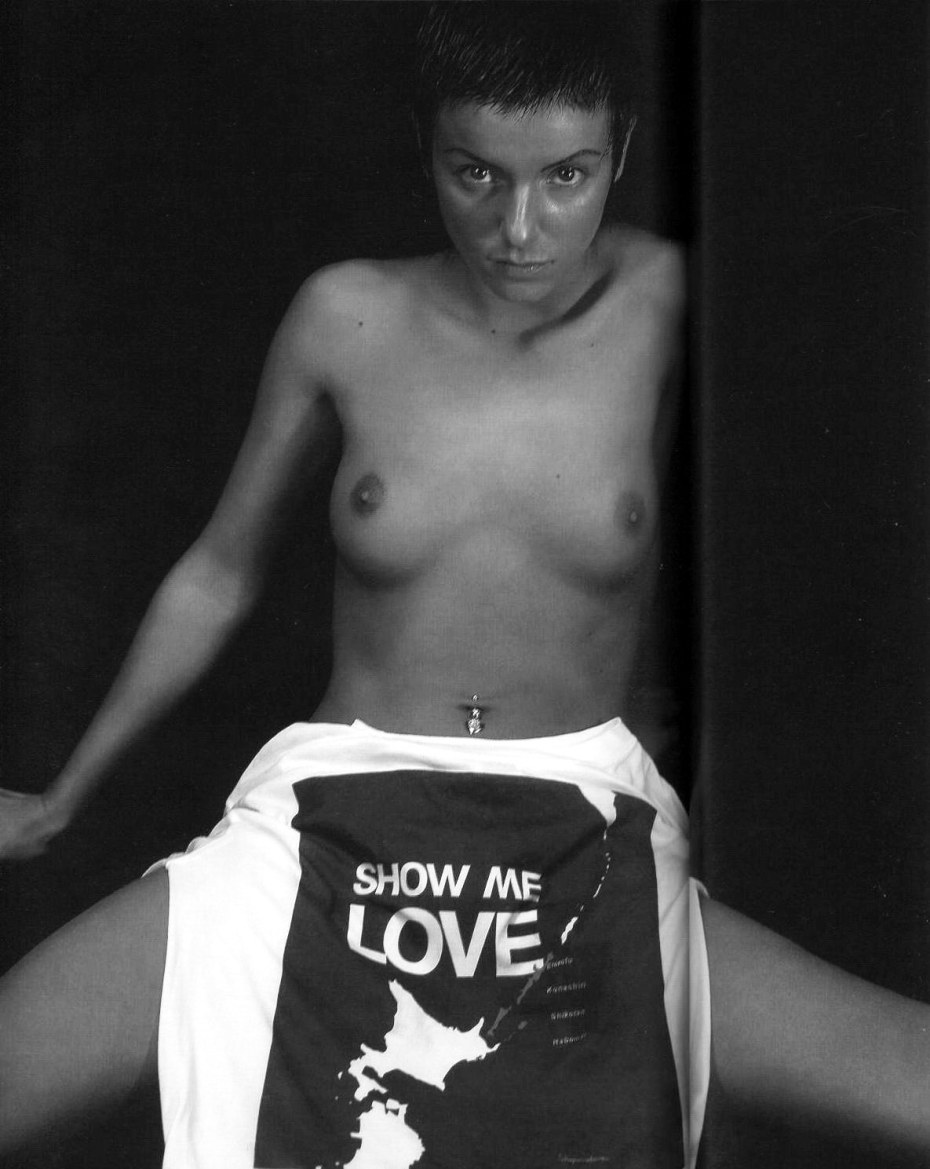 Юлия Волкова тату голая