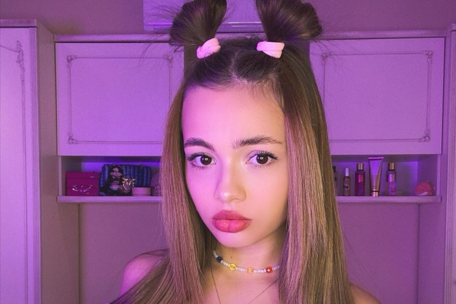 Тиктокерша Karna.Val