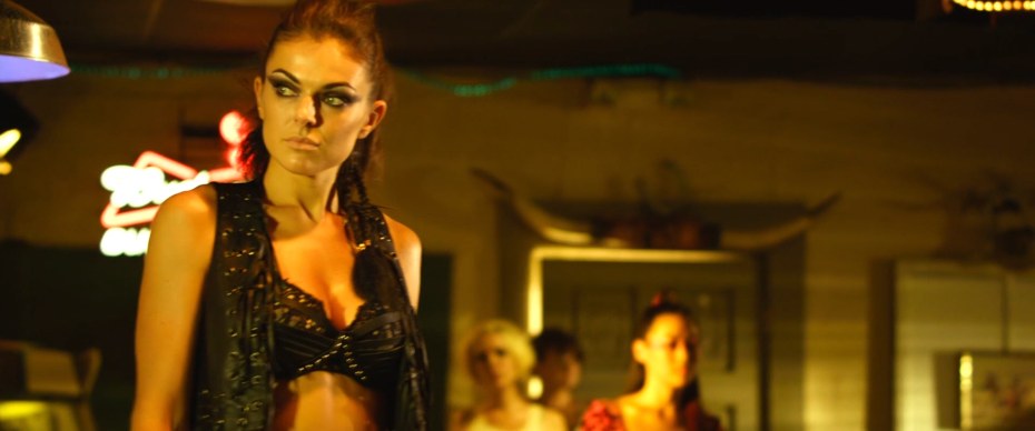 Зои Теракс модель голая