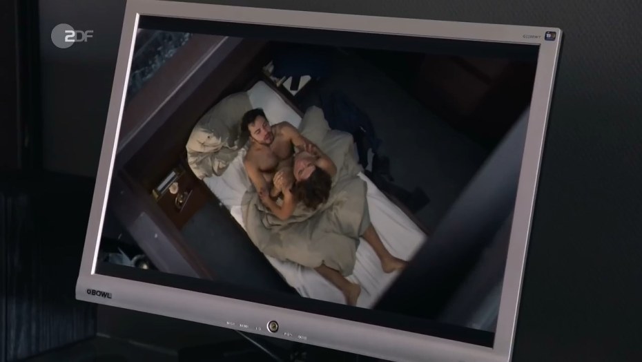 Юлия Брендлер Julia Brendler naked