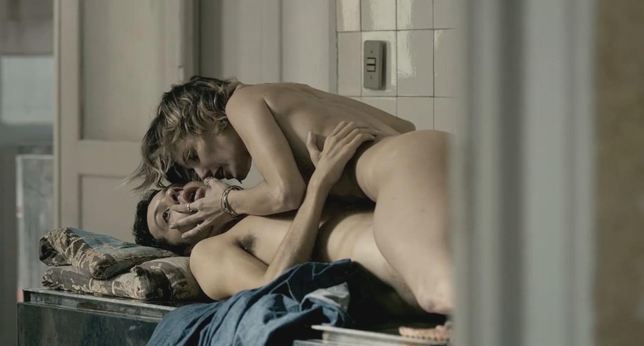 Сладкий яд скорпиона (Bruna Surfistinha) 2011 эротические сцены