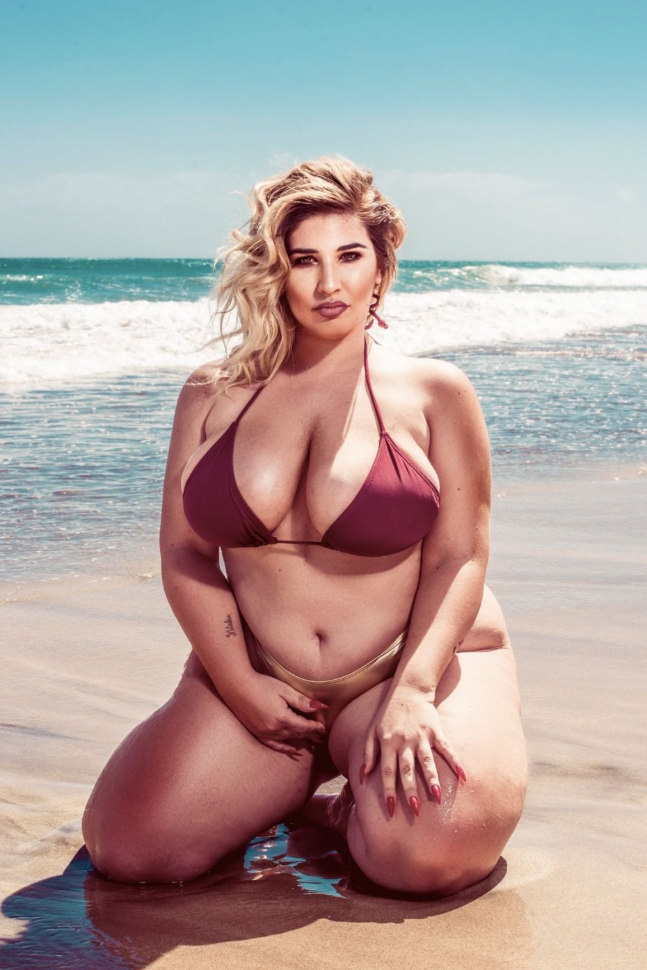 Наталья Лозано плюс сайз pussy