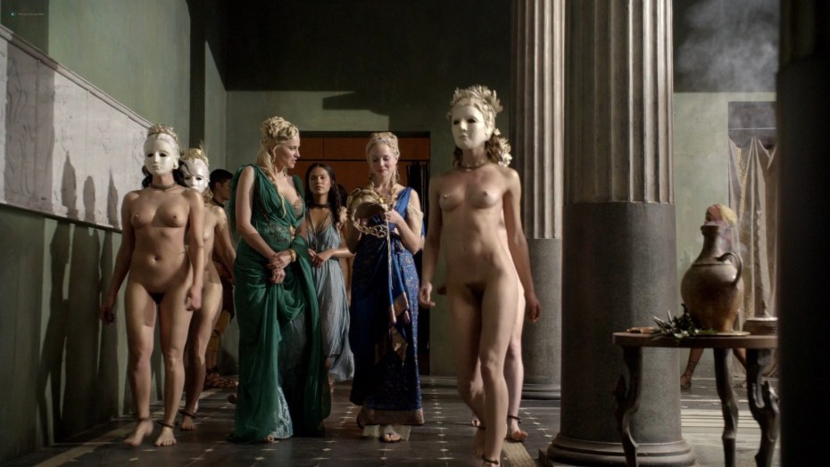 Вива Бьянка и Люси Лоулесс голые