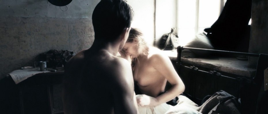 Виктория Романенко актриса голая